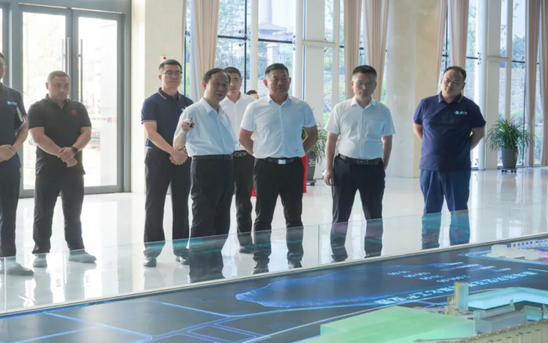 榮程集團副總裁、榮程新能集團董事長張立華赴金鼎鋼鐵集團煤焦化參觀考察